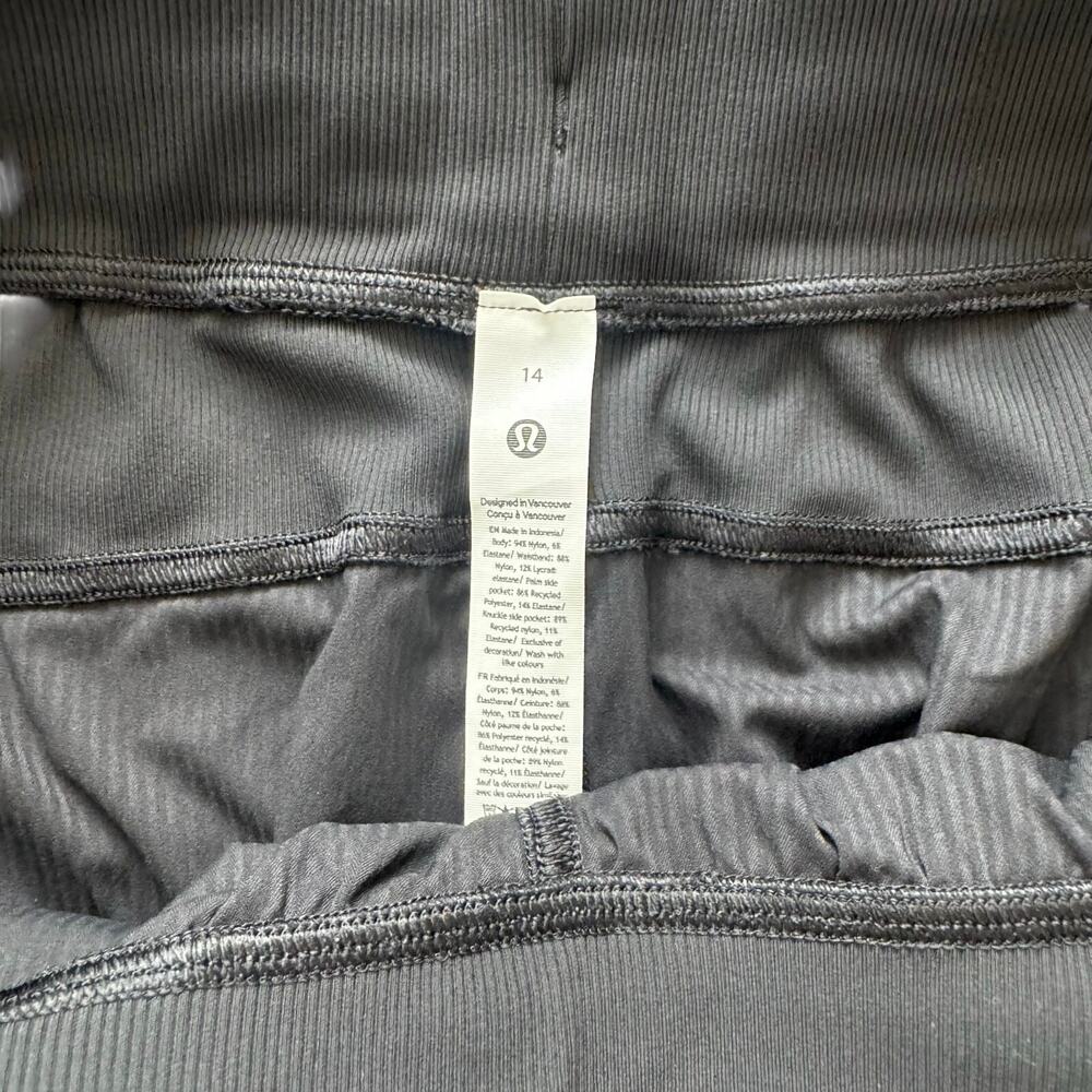 Lululemon Dance Studio High Rise Drawstring Shorts Black Size 14 - Picture 4 of 5